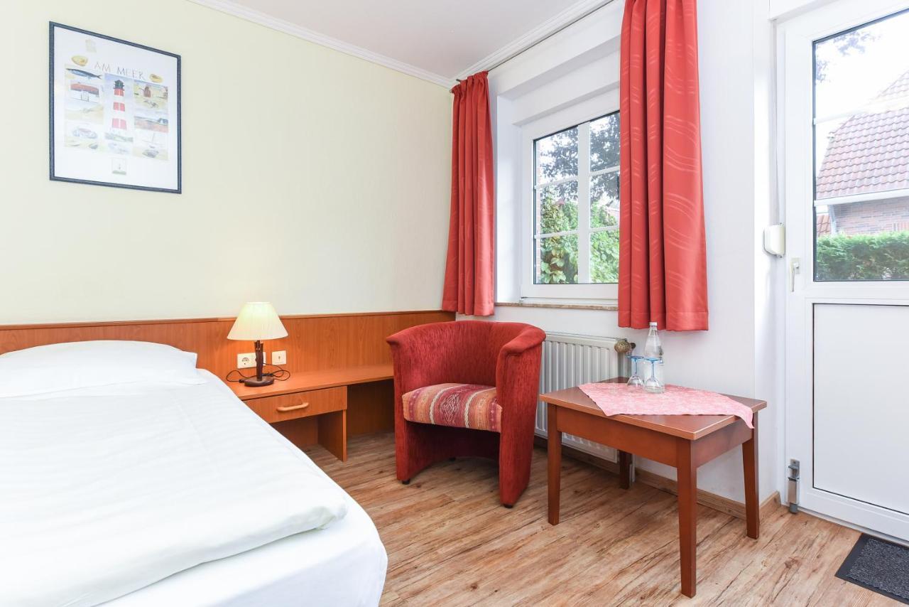 Hotel Garni Benser Watt Бензерзиль Экстерьер фото